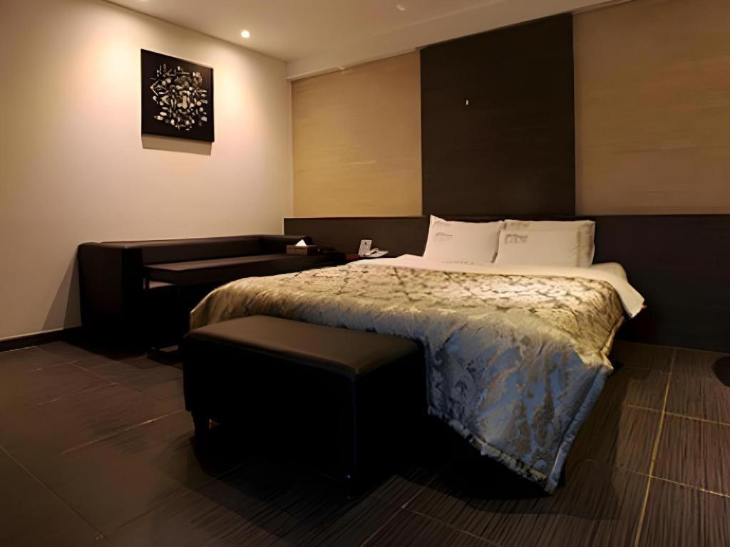 Hotel Cinema Seoul Exterior photo